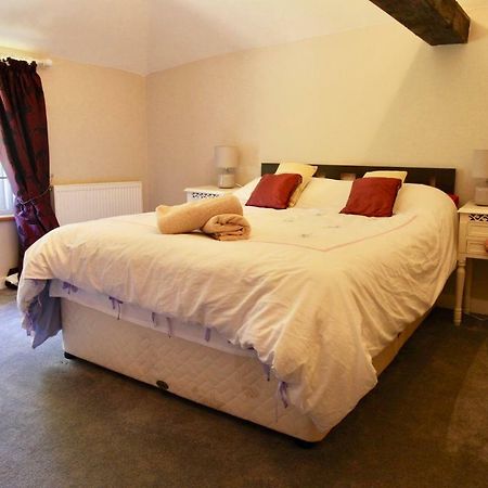The Pigeon Loft Villa Hurst Green  Bagian luar foto
